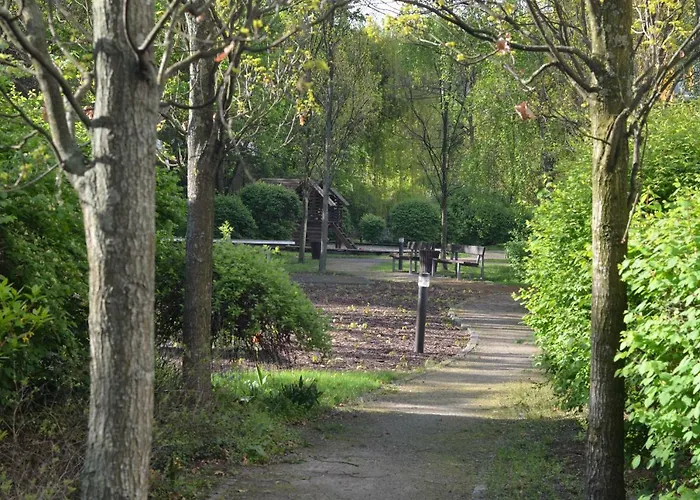 All-in-one Kurfuerstendamm Szálloda *